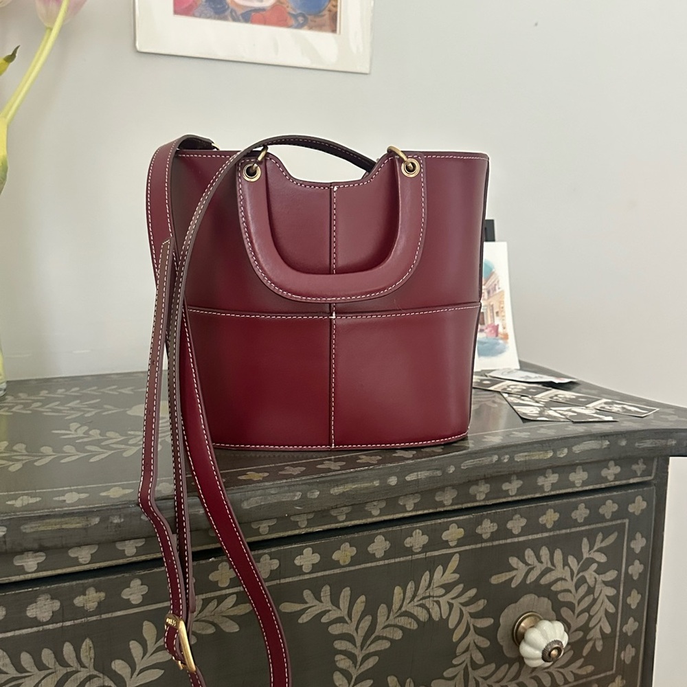 STAUD Bucket Bag with Cross body strap